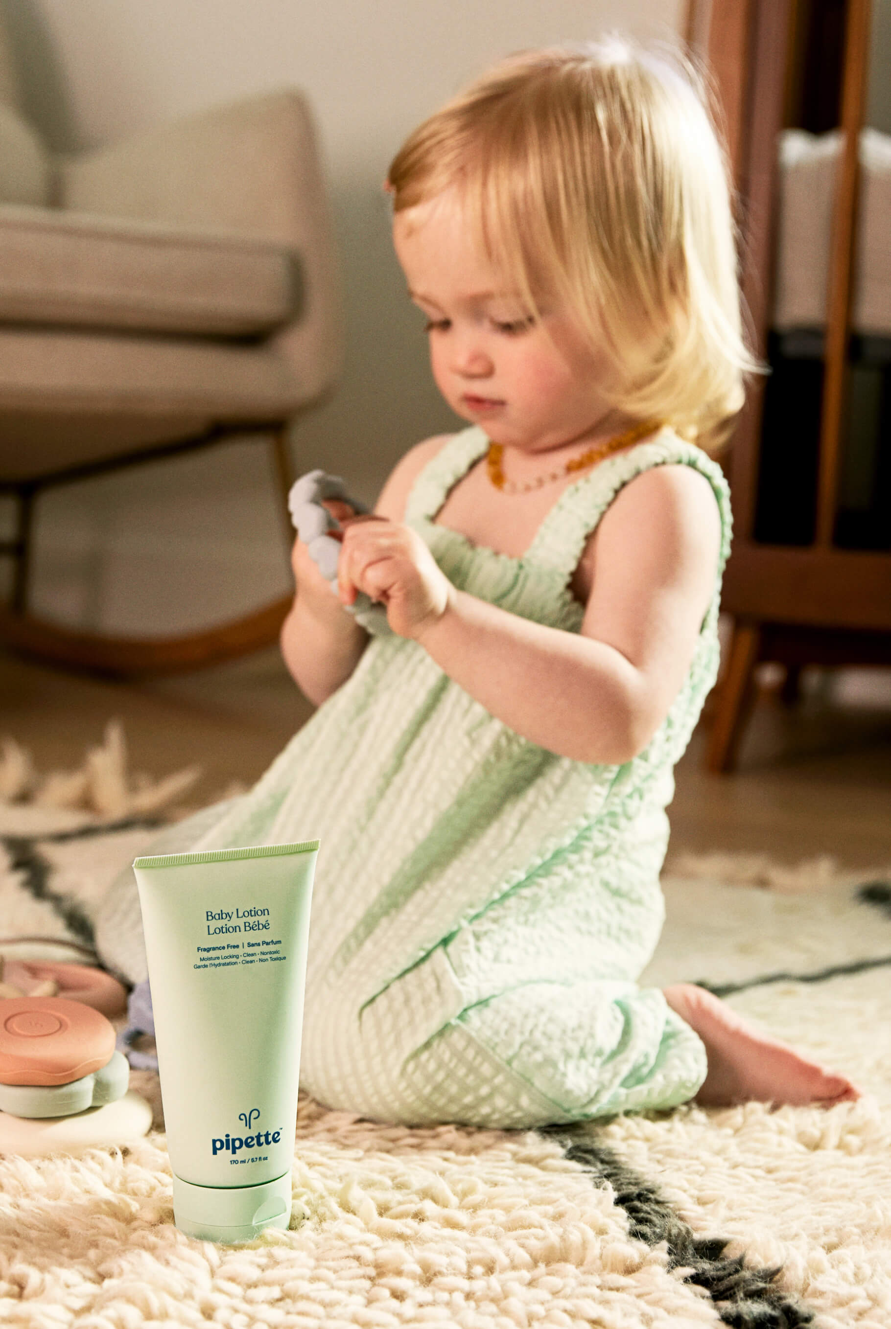 Gentle Nontoxic and 100 Clean Skincare for Mom Baby Pipette